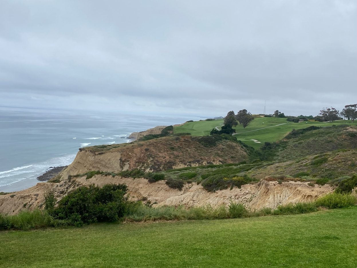 Torrey Pines South Course — cliffs above the Pacific